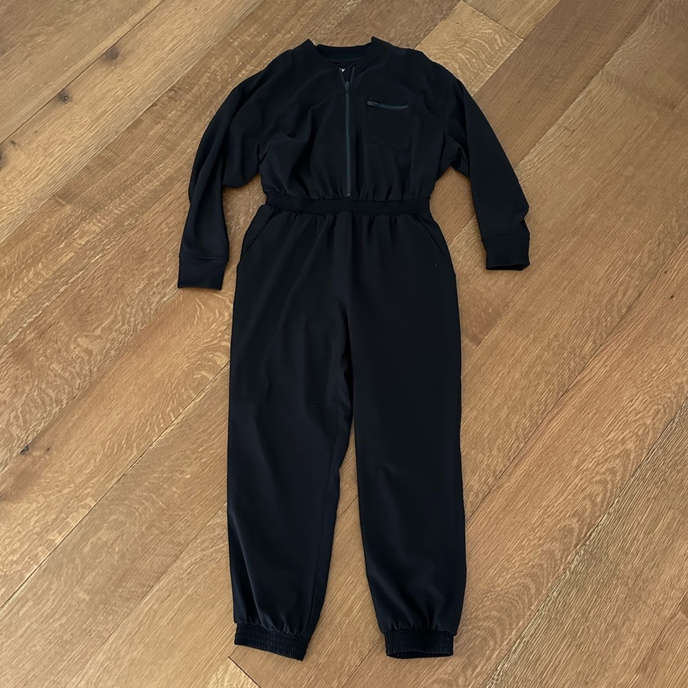 Old navy active stretch tech jumpsuit SP Black Long Sleeve Athleisure Casual S P